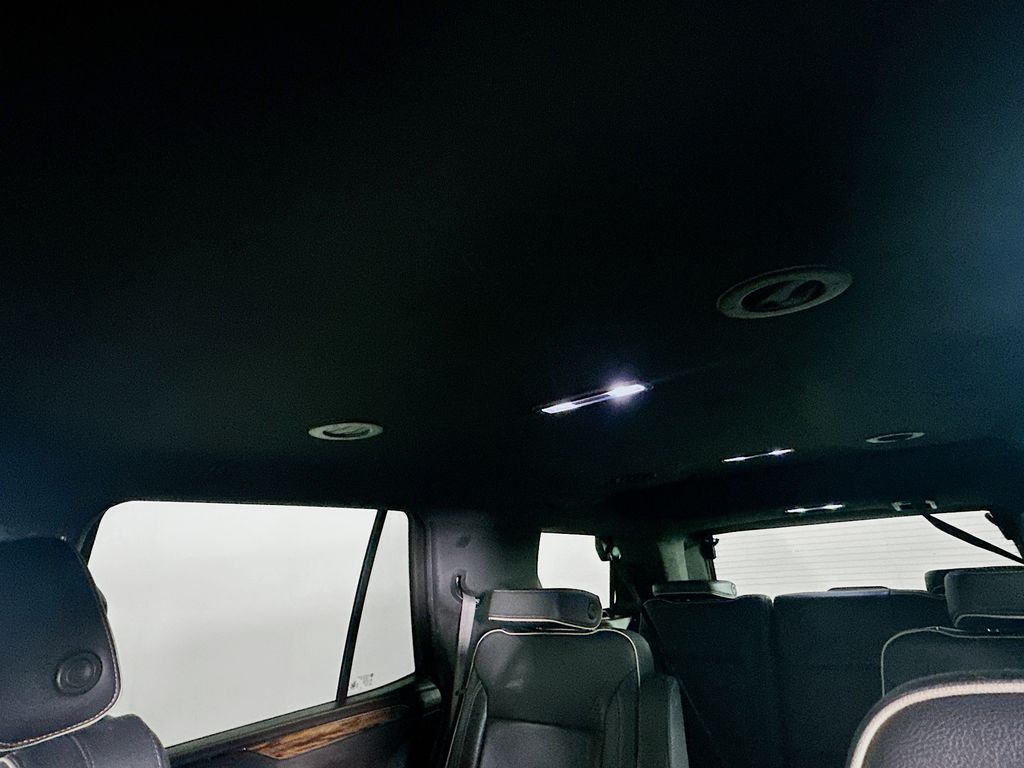 Used 2024 Gray Chevrolet Premier image 21