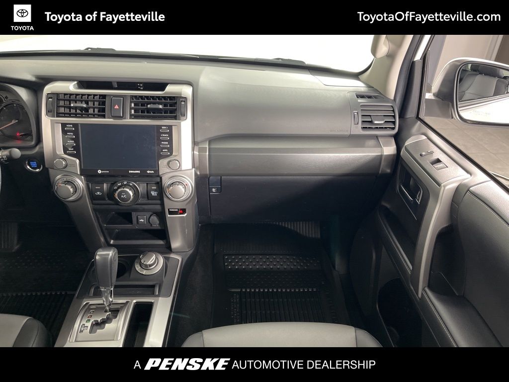 Thumbnail: 2023 Toyota 4Runner - 18