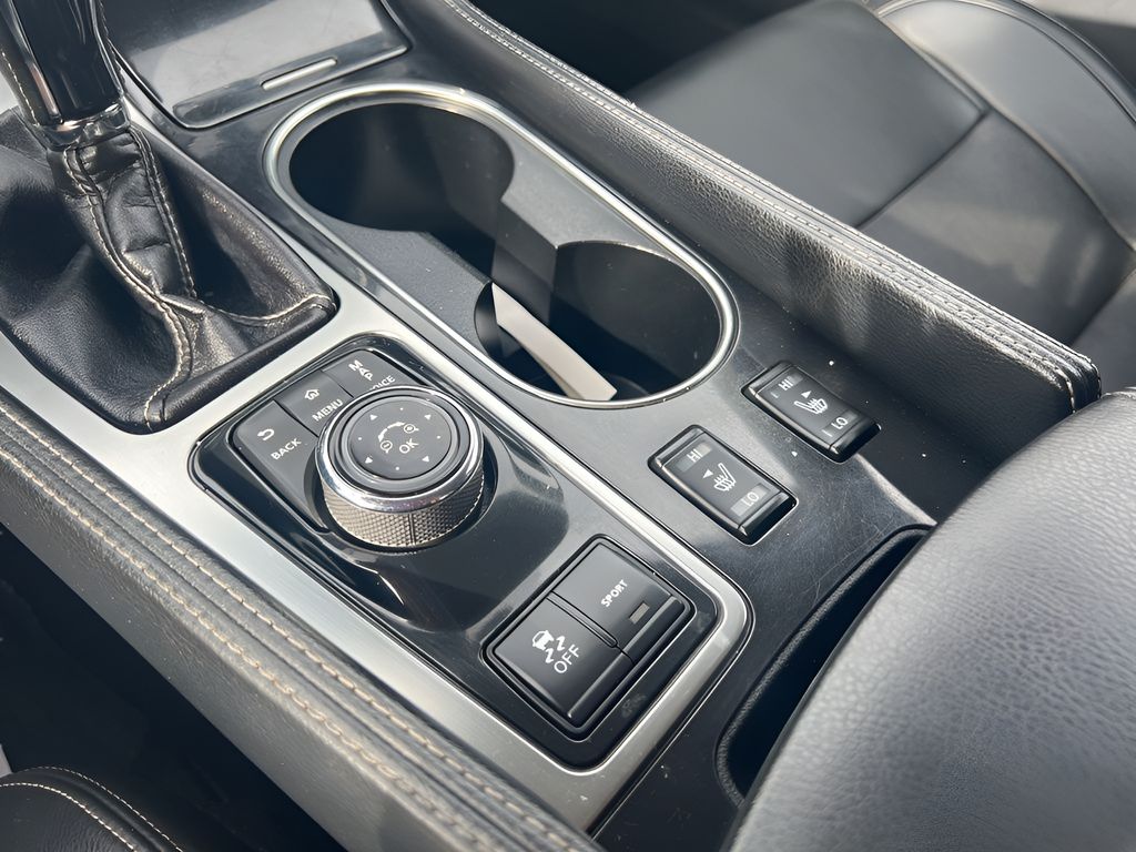 2021 Nissan Maxima