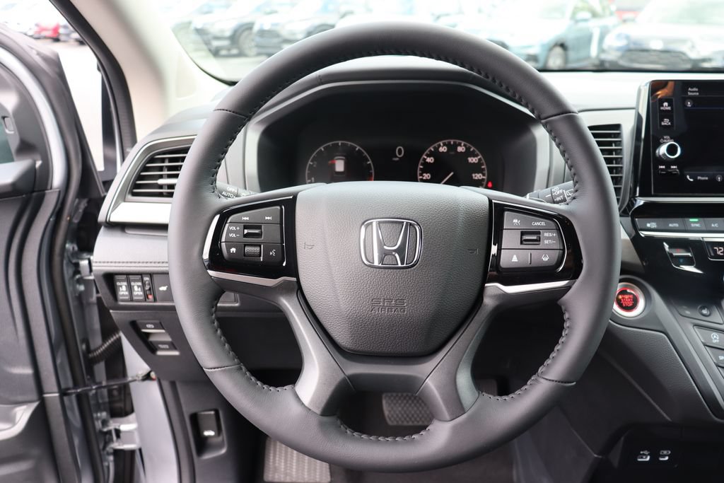 Thumbnail: 2026 Honda Odyssey - 32