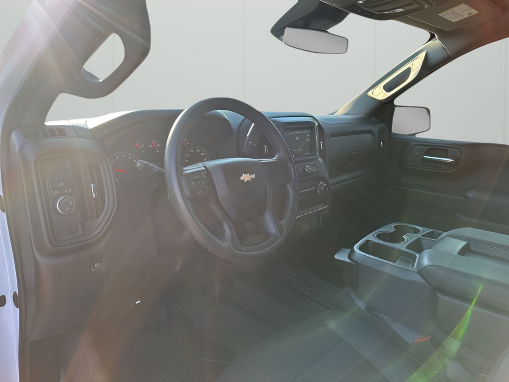 Used Car 2022 Chevrolet Silverado 1500  Custom For Sale Under $35,000 In Austin, Texas