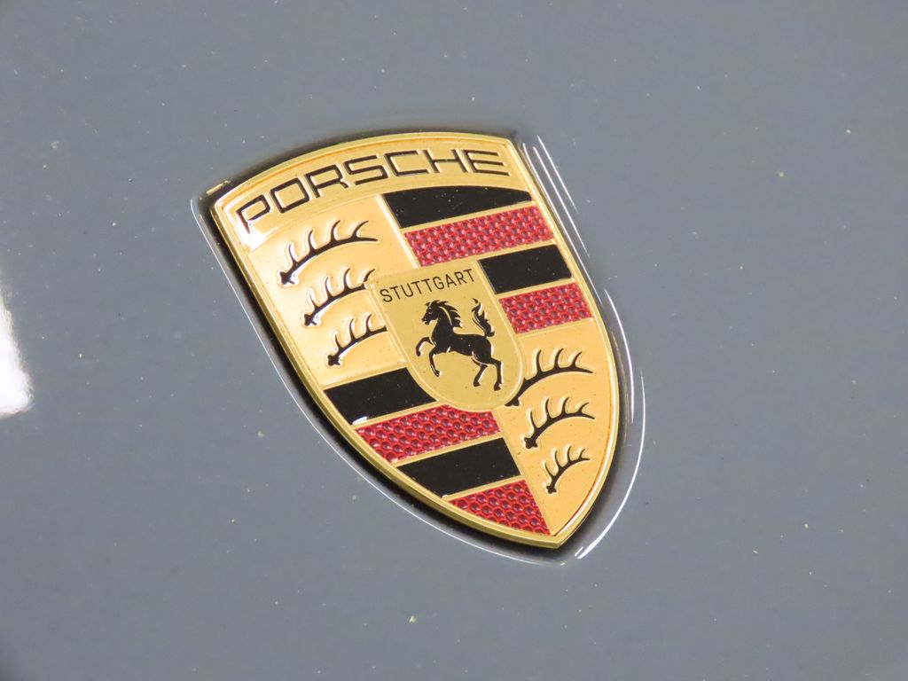 Thumbnail: 2025 Porsche  - 13