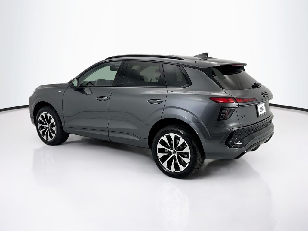 Thumbnail: 2026 Audi Q3 - 7