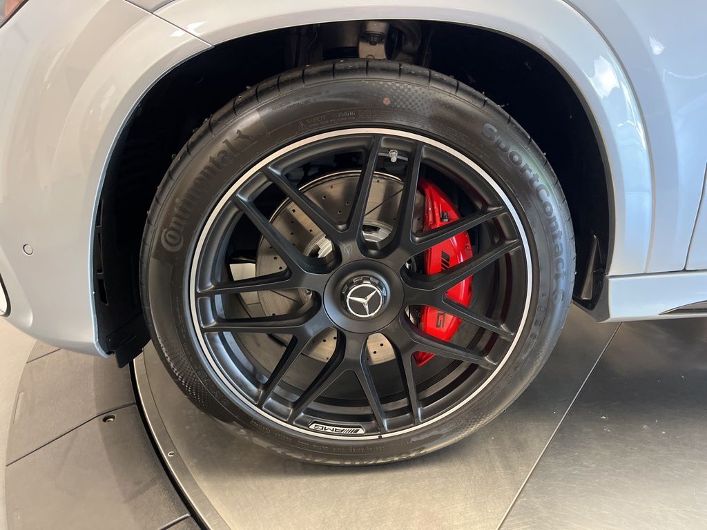 Thumbnail: 2026 Mercedes-Benz GLE - 10