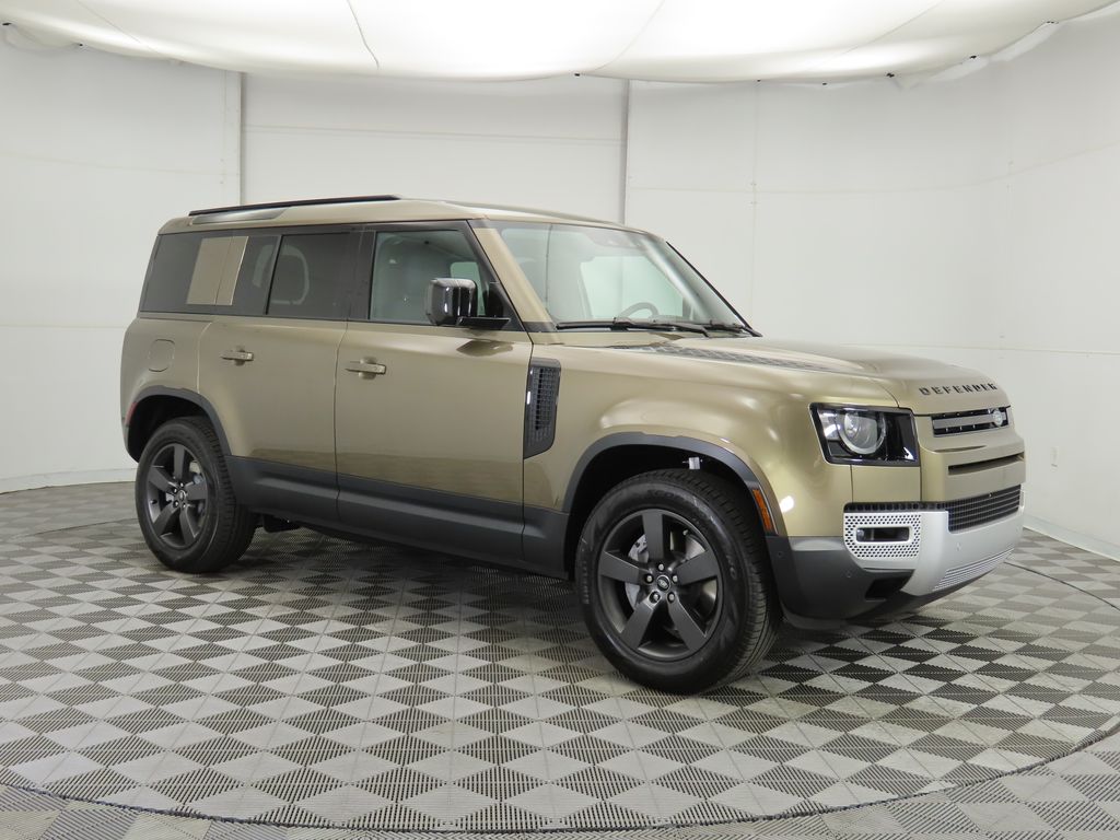 Thumbnail: 2025 Land Rover Defender - 3