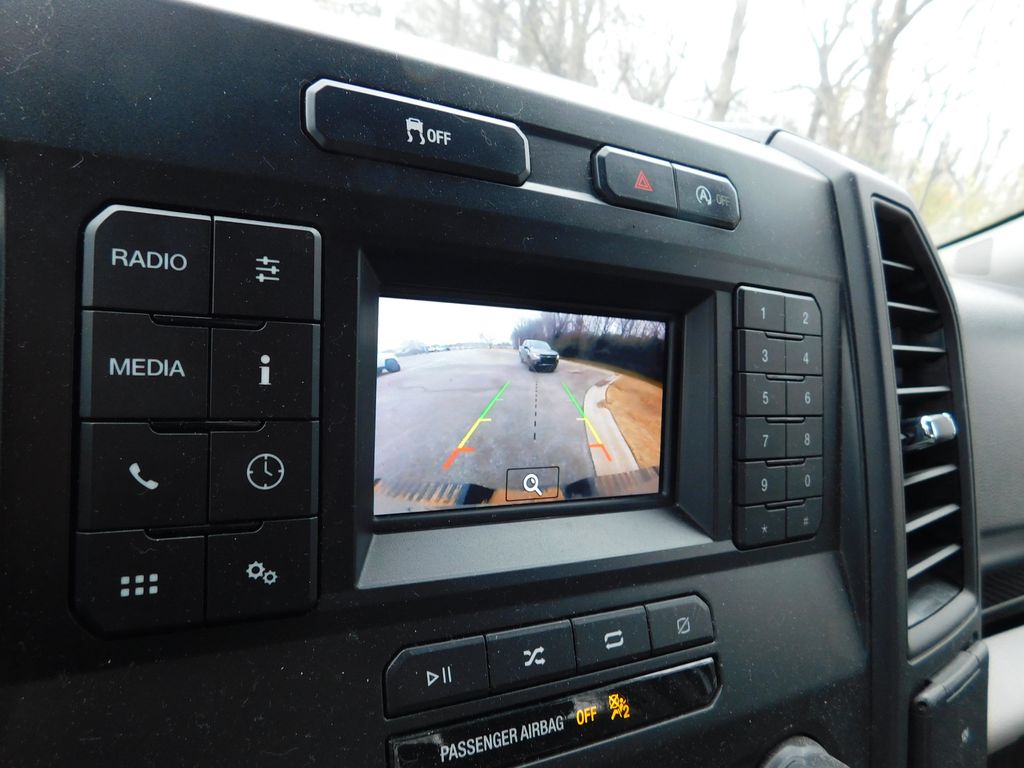 Thumbnail: 2019 Ford F-150 - 5