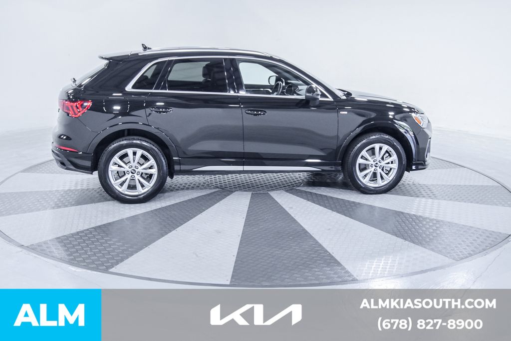 2024 Audi Q3 S line Premium photo 11