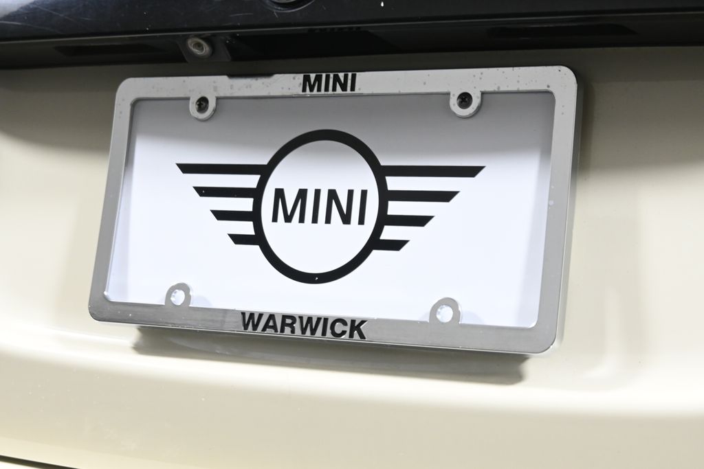 Thumbnail: 2016 MINI Cooper - 14