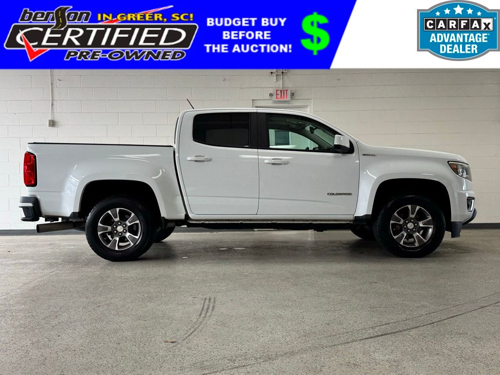 Summit White 2017 Chevrolet Colorado Z71 Crew Cab 4WD Pickup Truck Four-Wheel Drive 6-Speed Automatic