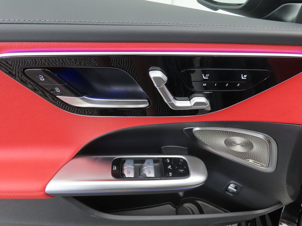 Thumbnail: 2025 Mercedes-Benz C-Class - 23