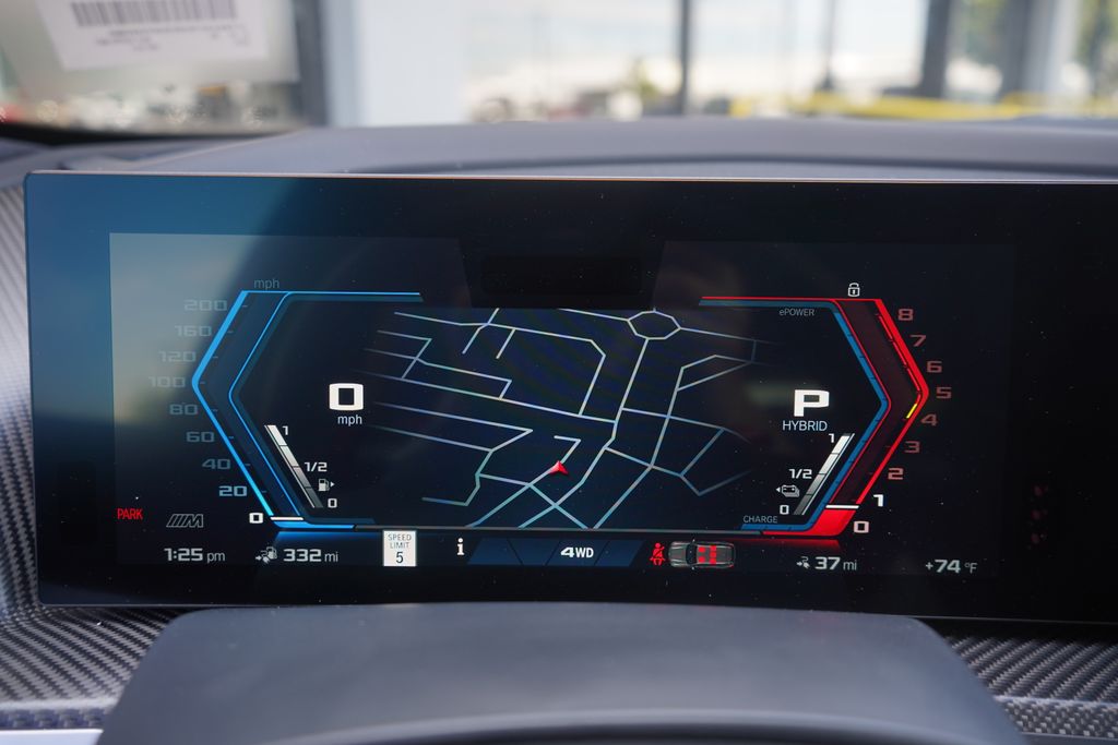 2025 BMW XM Base 16