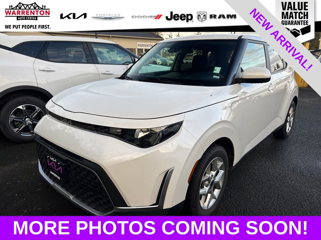 2023 Kia Soul LX