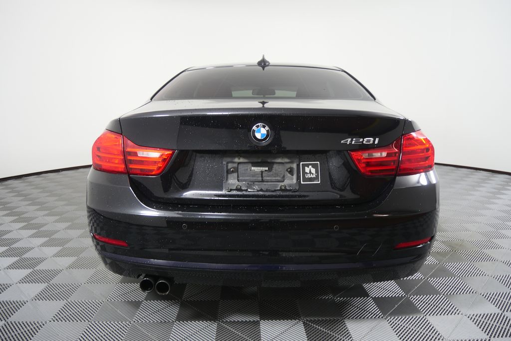 Thumbnail: 2014 BMW 4 Series - 4