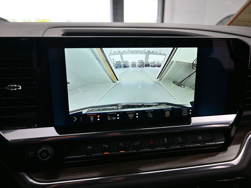 Used 2024 Summit White Chevrolet LT Trail Boss image 21