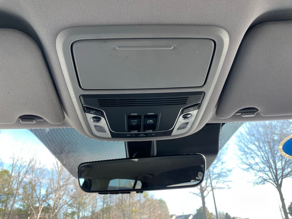 Thumbnail: 2022 Honda Ridgeline - 16