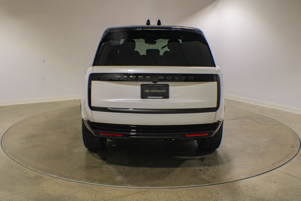 New 2026 White Land Rover P400 SE LWB 7 SEAT image 5
