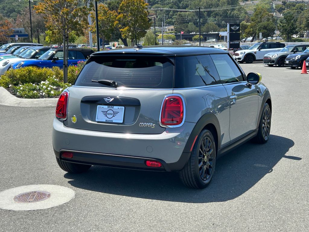 2022 MINI Cooper SE 5