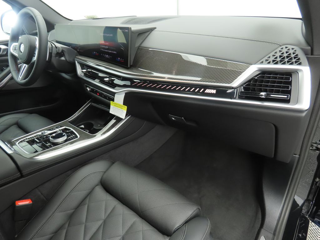 Thumbnail: 2026 BMW X5 - 17