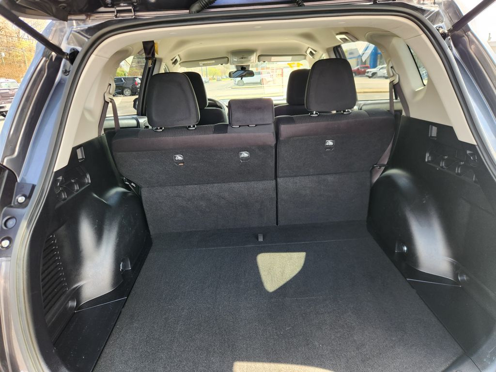 Magnetic Gray 2017 Toyota RAV4 LE AWD SUV / Crossover All-Wheel Drive 6-Speed Automatic