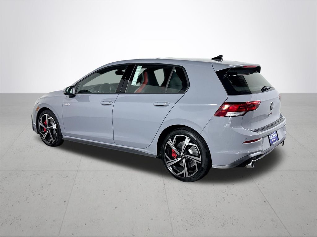 2025 Volkswagen Golf GTI 2.0T SE