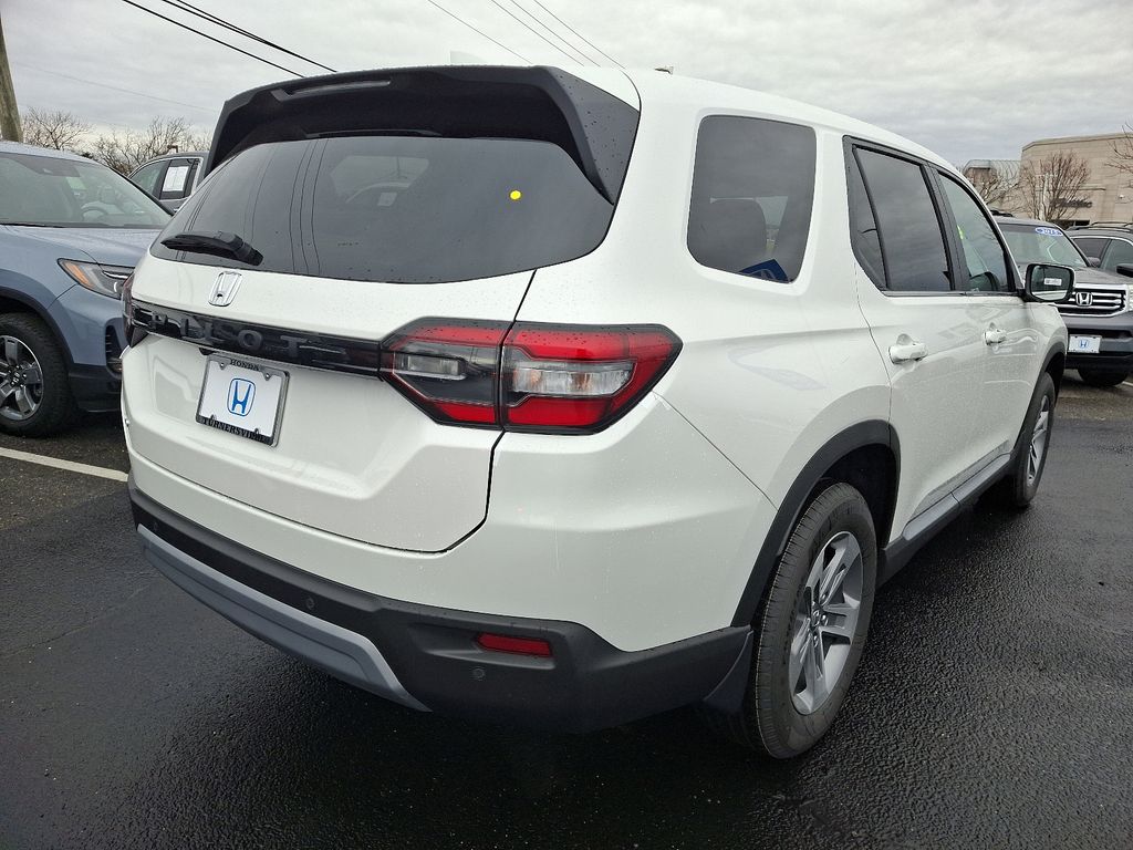 2025 Honda Pilot EX-L 4