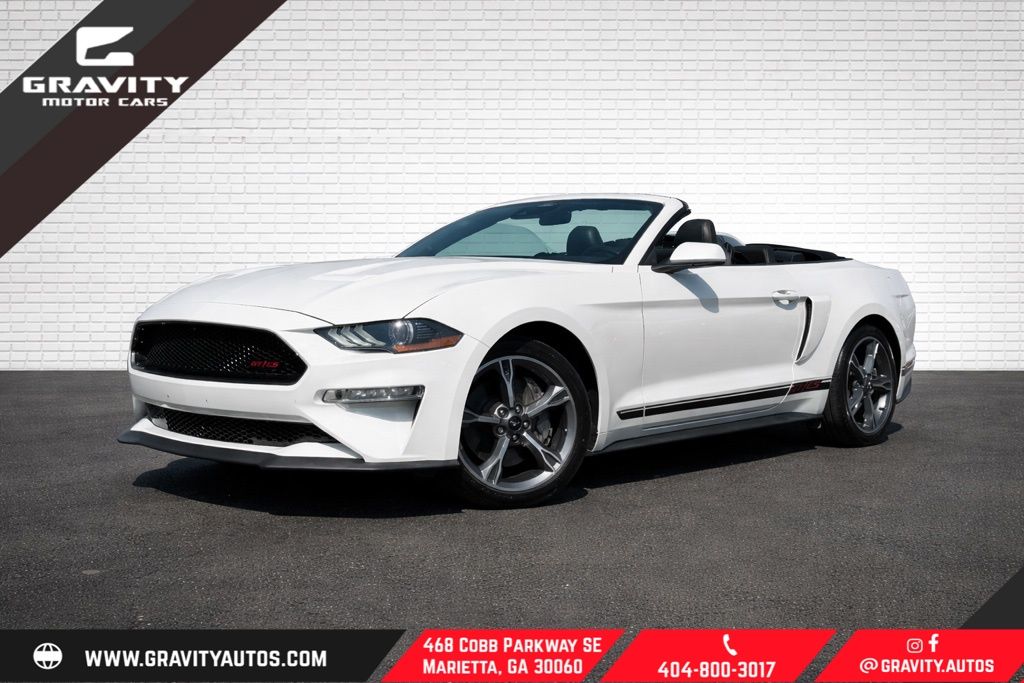 Oxford White 2022 Ford Mustang Convertible Rear-Wheel Drive Automatic
