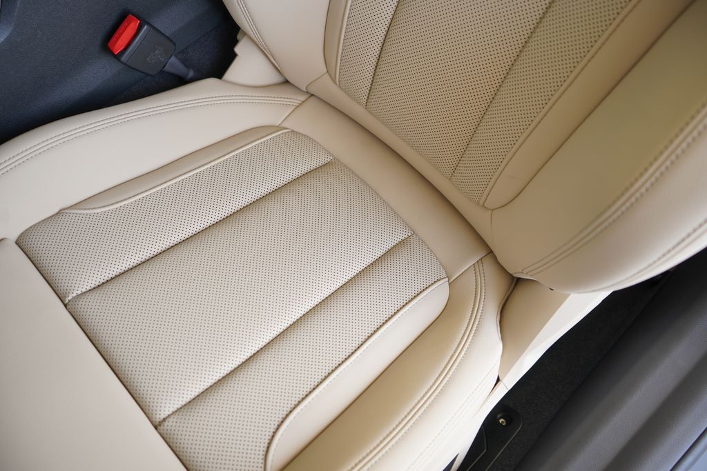 Thumbnail: 2026 BMW 2 Series - 11