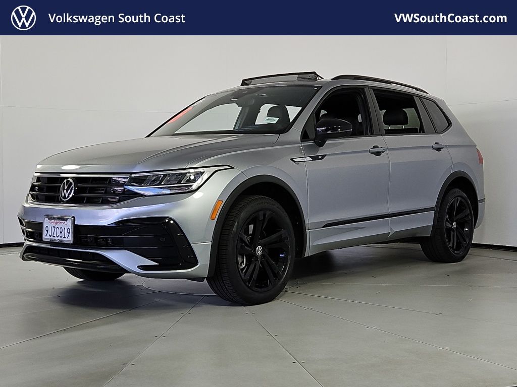 Thumbnail: 2023 Volkswagen Tiguan - 1
