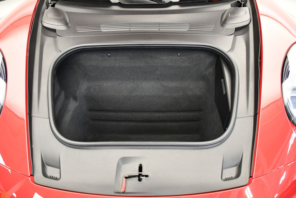 Thumbnail: 2021 Porsche 911 - 21