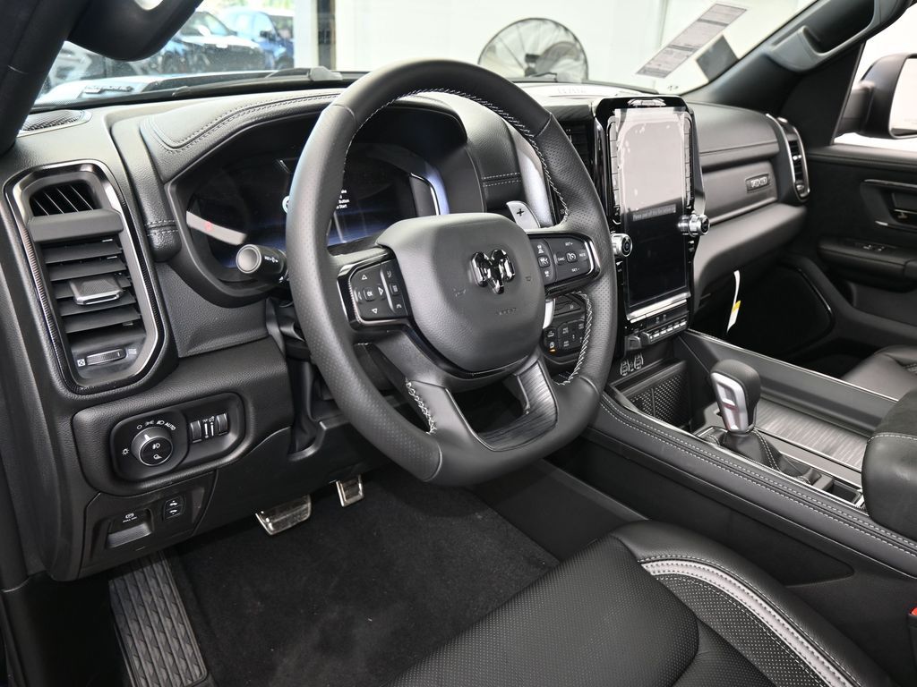 New 2026 Diamond Black Crystal Pearlcoat Ram RHO image 10