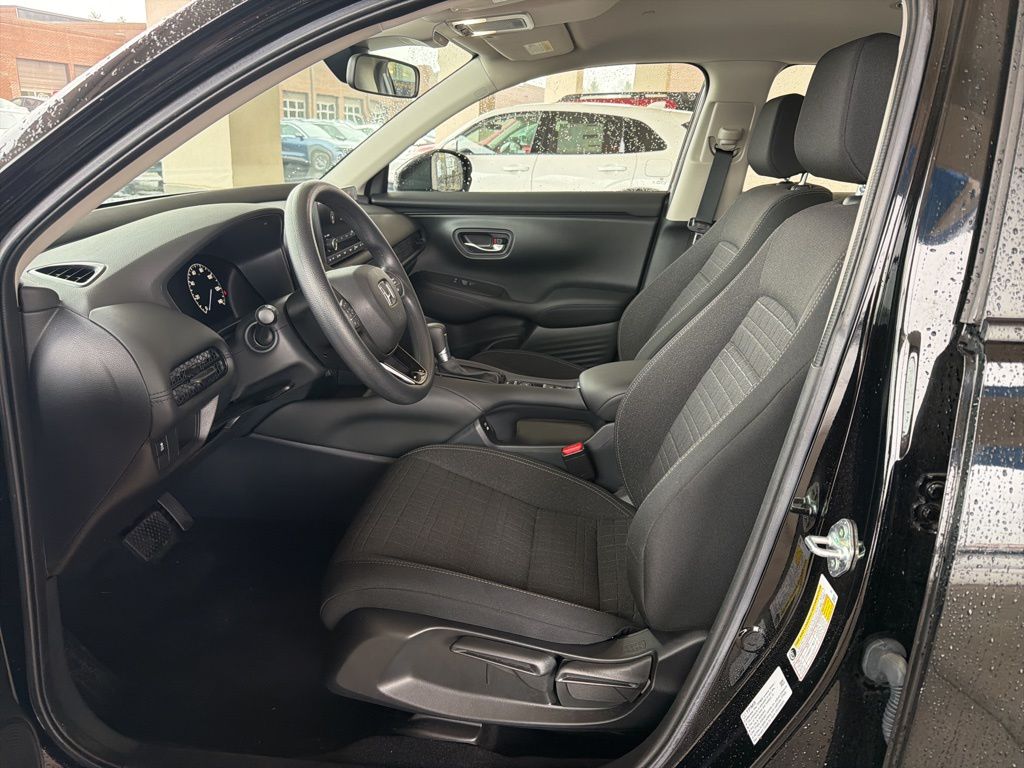 Thumbnail: 2024 Honda HR-V - 16