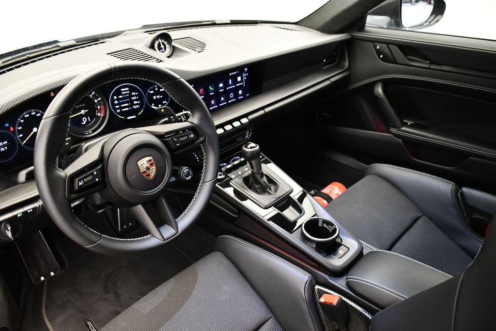 Thumbnail: 2024 Porsche 911 - 4