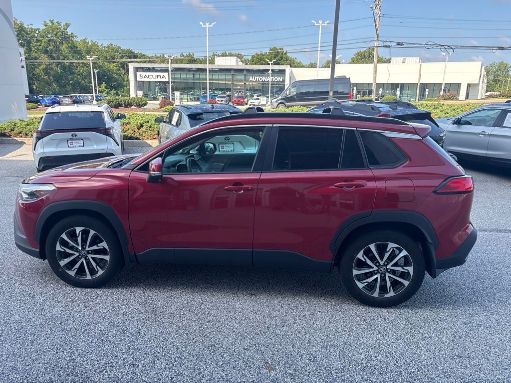 Used 2023 Red Toyota XLE image 7