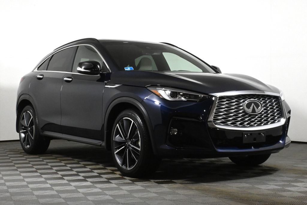 2025 INFINITI QX55 Luxe 9