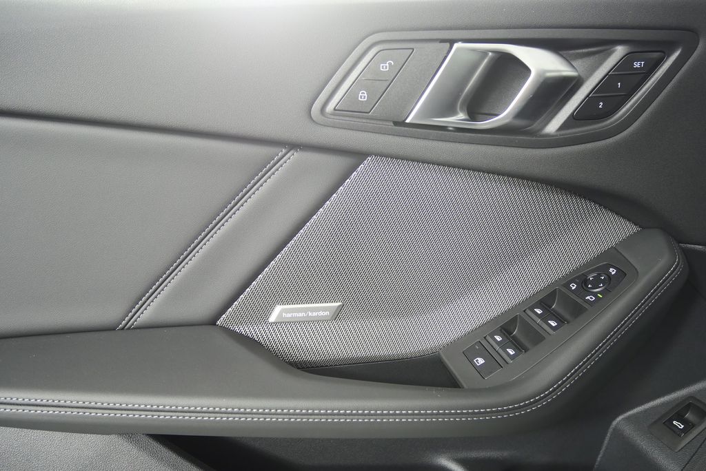 Thumbnail: 2026 BMW 2 Series - 9