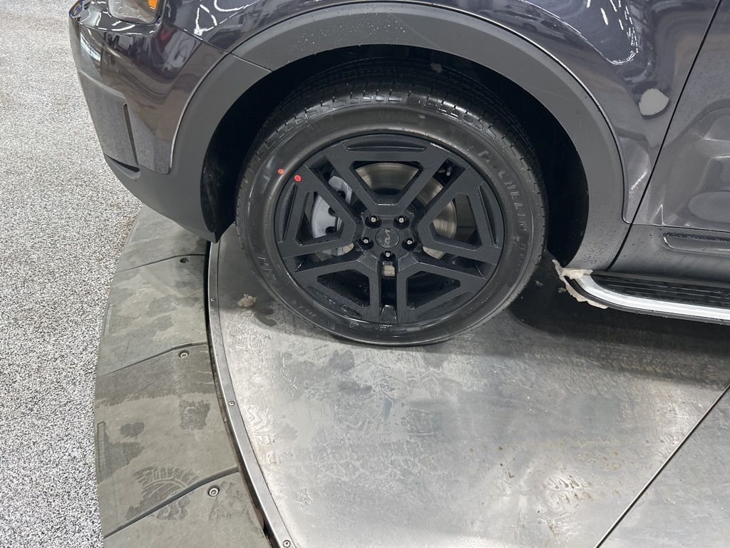 new 2025 Kia Telluride car, priced at $49,355