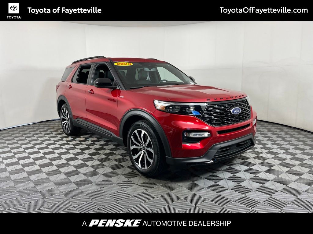 Thumbnail: 2023 Ford Explorer - 18