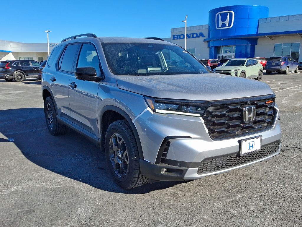 2025 Honda Pilot TrailSport 2