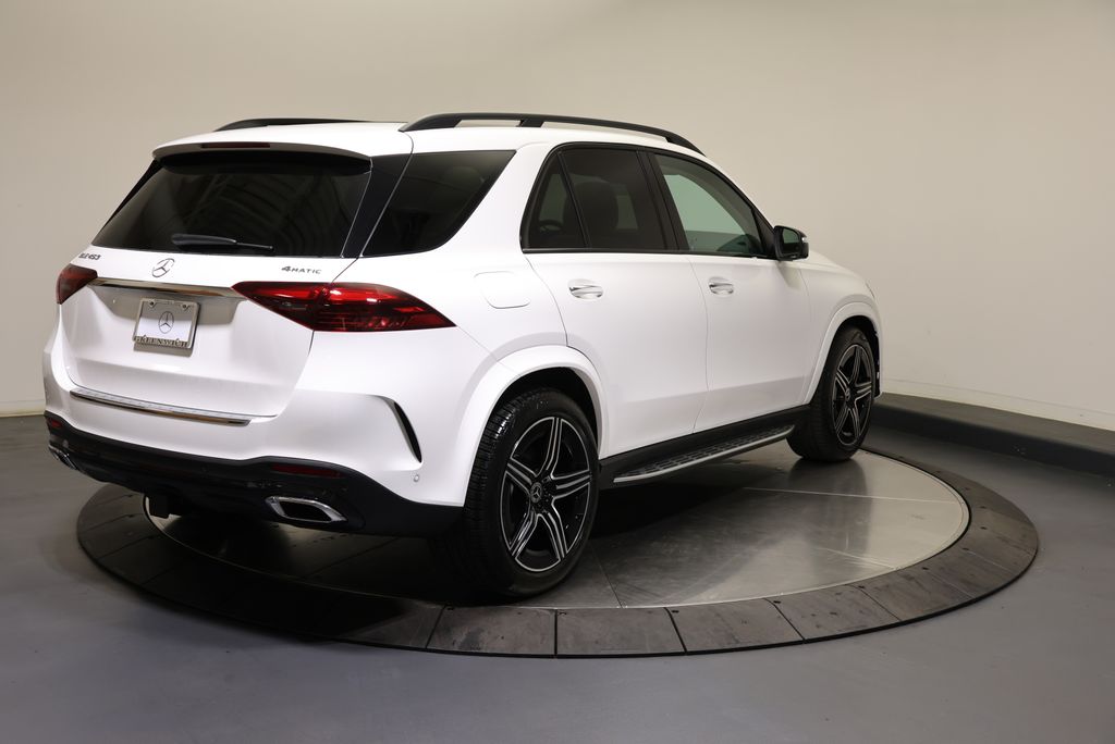 Thumbnail: 2026 Mercedes-Benz GLE - 7