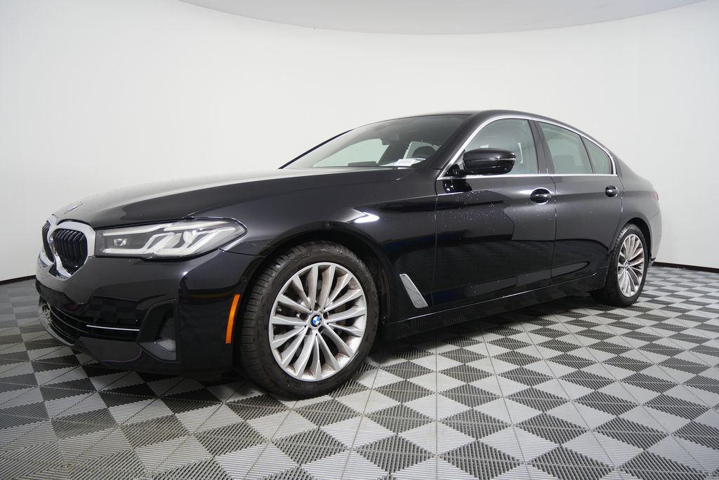 Thumbnail: 2021 BMW 5 Series - 7