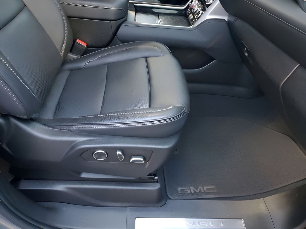 Used Car 2023 Gmc Yukon  Denali For Sale Under $60,000 In Austin, Texas
