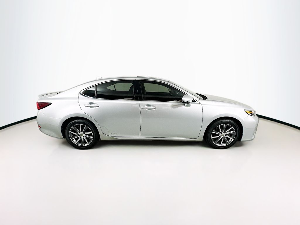 2017 Lexus ES Hybrid 300h 4