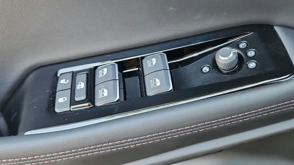 2025 Jeep Wagoneer S