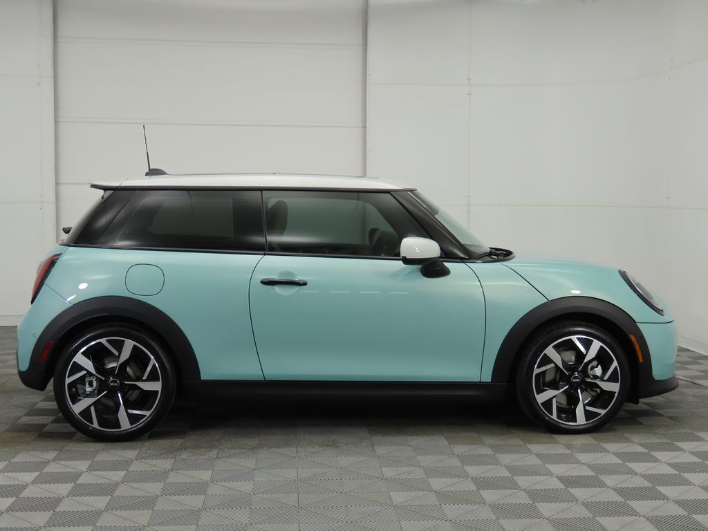 Thumbnail: 2026 MINI Cooper - 4