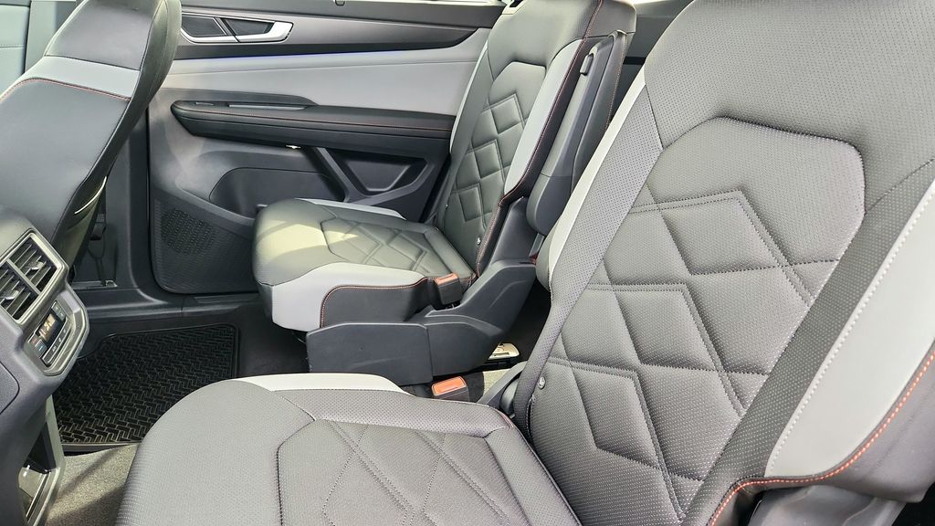 2025 Volkswagen Atlas