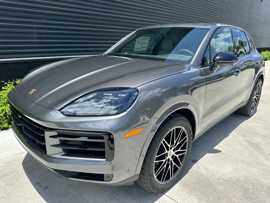 Thumbnail: 2025 Porsche Cayenne - 6