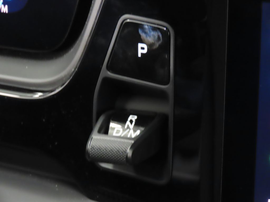 Thumbnail: 2025 Porsche  - 24