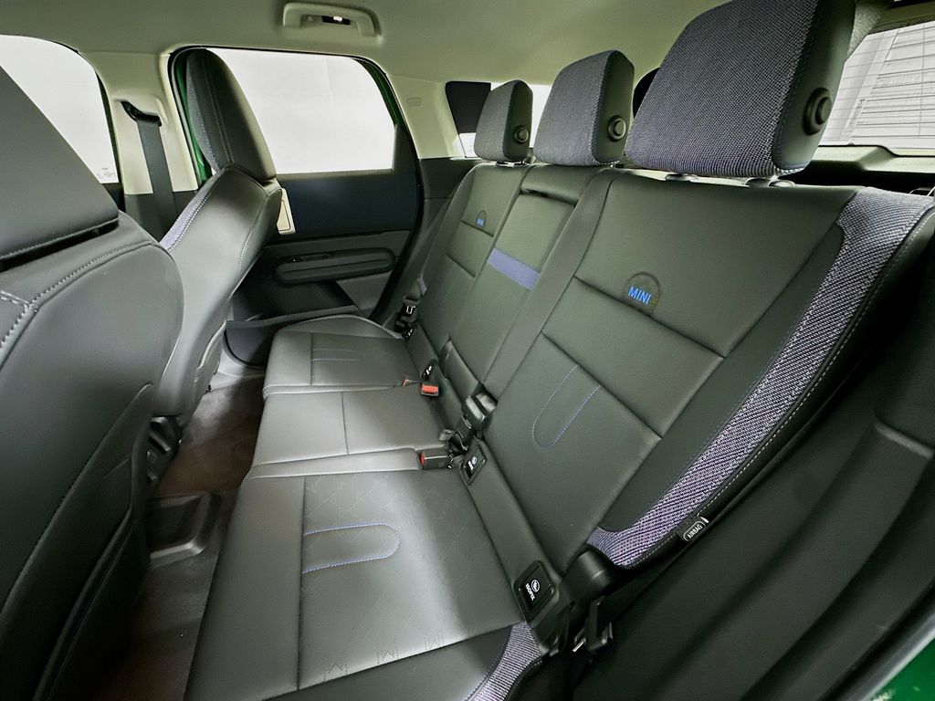 Thumbnail: 2025 MINI Cooper Countryman - 23