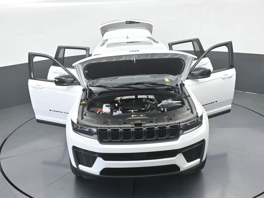 New 2026 Bright White Clearcoat Jeep Laredo image 67