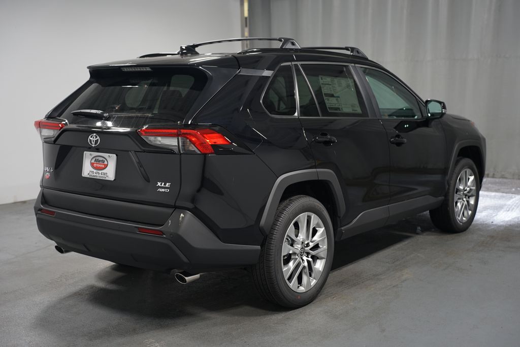 Thumbnail: 2025 Toyota RAV4 - 8